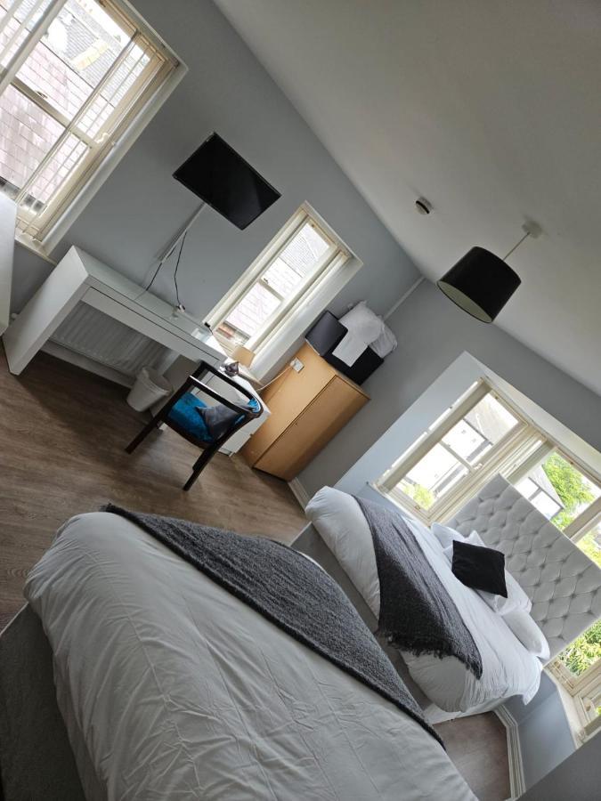 Laverty'S - The Black Bull Inn Randalstown Extérieur photo