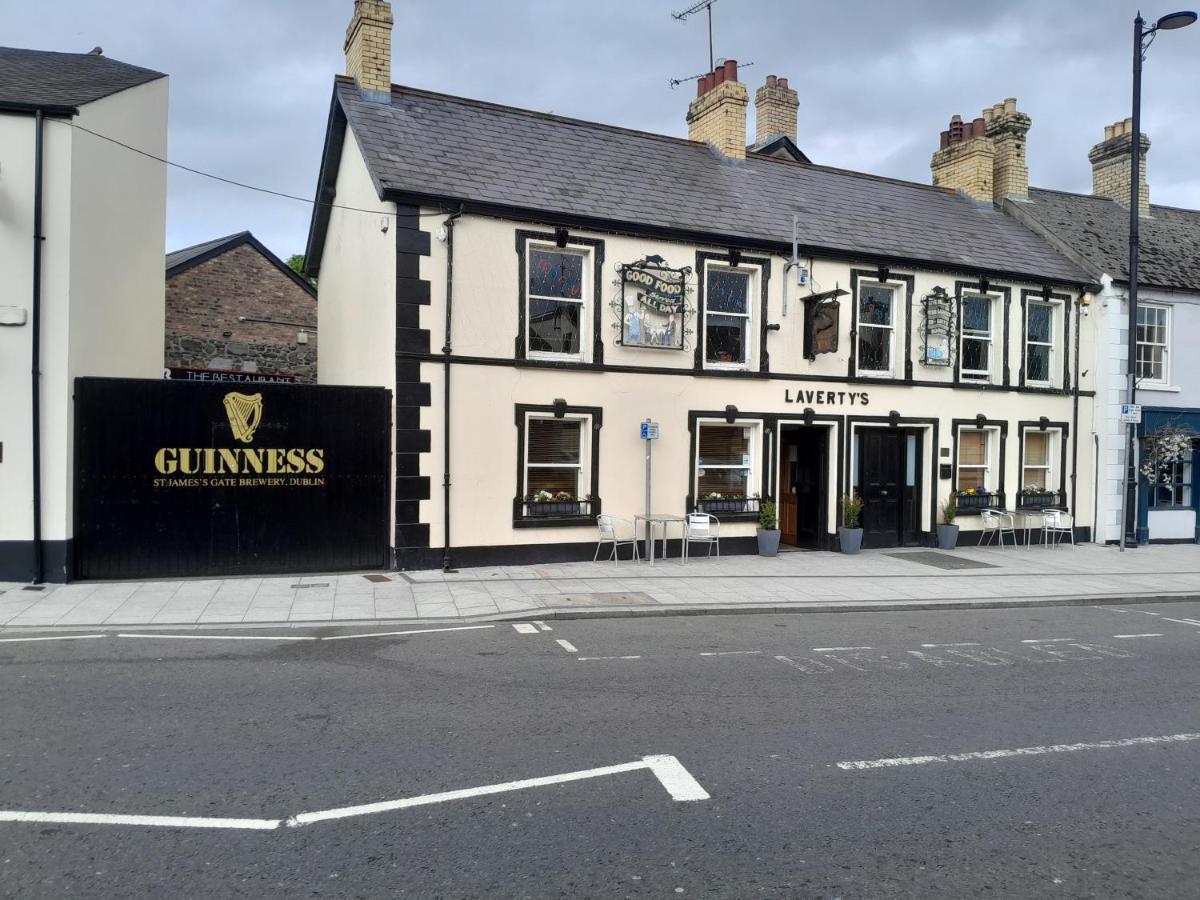 Laverty'S - The Black Bull Inn Randalstown Extérieur photo